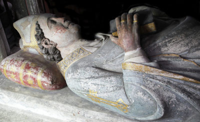 Walter De Stapeldon tomb exeter cathedral