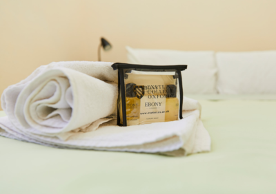 Exeter college bed and breakfast