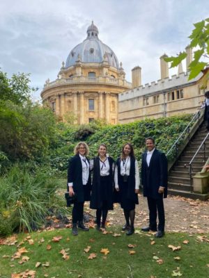 Exeter students in the Fellows' Garden during matriculation