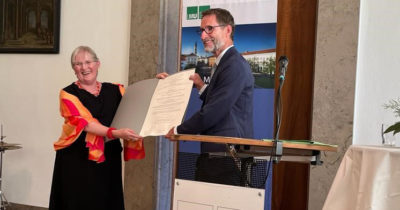 Helen Watanabe-O'Kelly receives honorary degree
