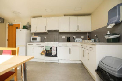 Kitchen in M1