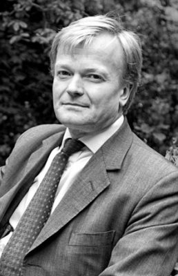 Mr Charles Outhwaite